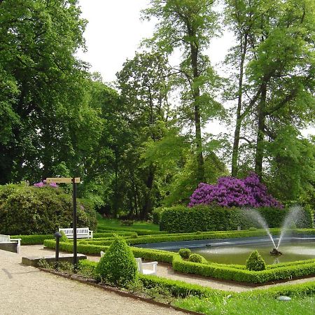 Hotel Schloss Schweinsburg Neukirchen-Pleiße Eksteriør billede